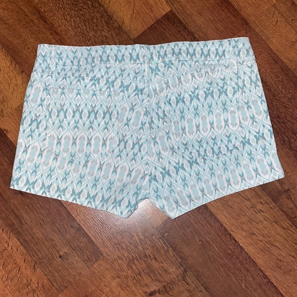 Patterned shorts - Picture 3 of 4